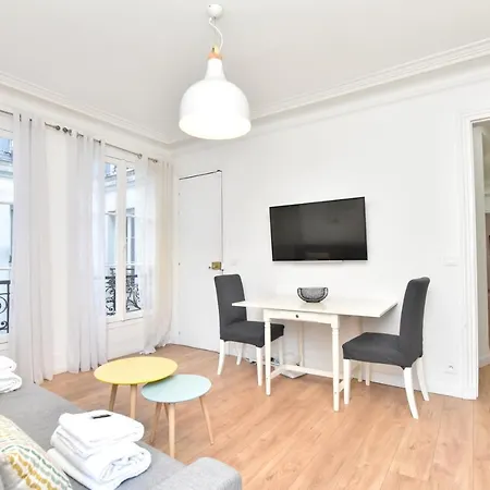 Apartamento Cmg Palais Royal-musée Du Louvre / Villedo *